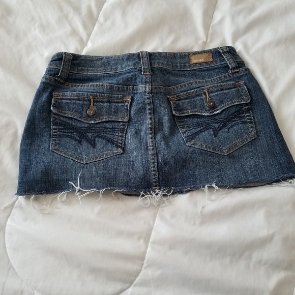 SOLD - Picture 2 of 3